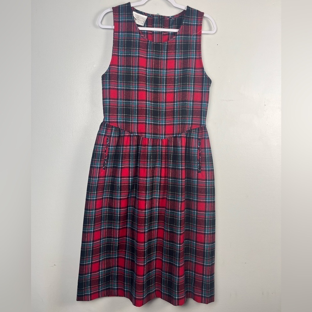 Vintage 1970s wool tartan Pendleton button down back dress READ